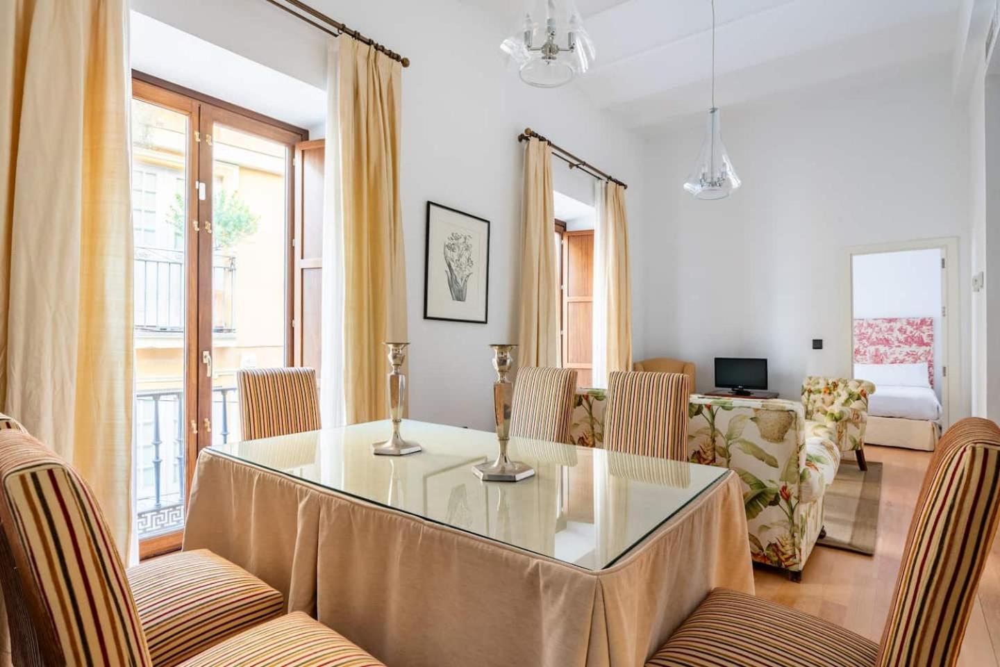 Komodo Sierpes: Bright & Classy Central Apartment Sevilla Exterior foto