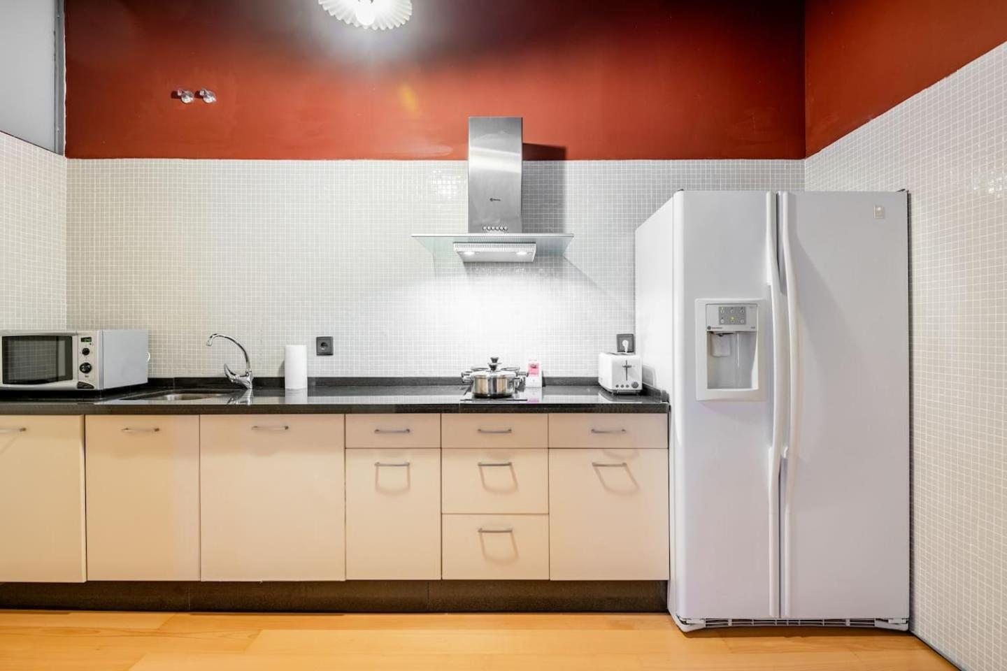 Komodo Sierpes: Bright & Classy Central Apartment Sevilla Exterior foto